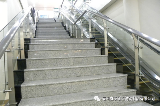 ?？谑胁讳P鋼工程立柱案例